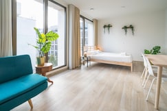 Lively City Base for 8 in Antwerp, Antwerp
